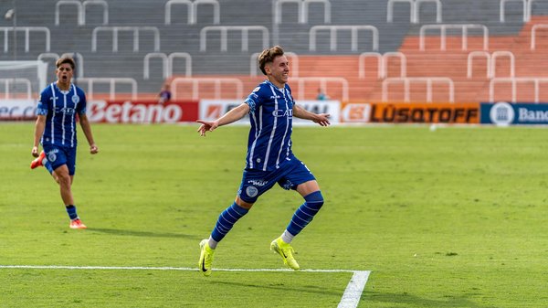 Transform Any Space With Bespoke Upholstery Services: the art of personalized comfort