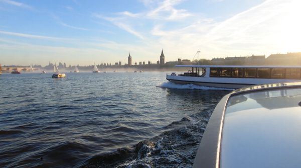 Top Surprising Perspectives from a Thames River Cruise